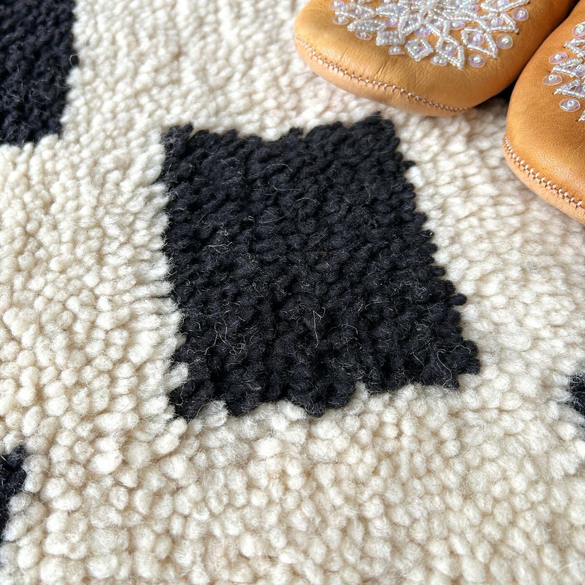 [新品]ベニワレンラグ　カーペット　手作りモロッコ製　アイボール　ウール100% リビングルームにぴったりの素晴らしいウールラグ、ロイヤルブルーの